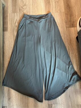 Namastetics Free Flow Wide Leg Palazzo Pants - Charcoal Grey